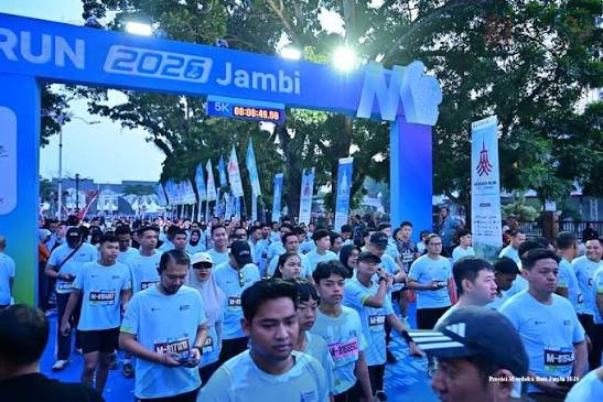 Wali Kota Jambi Dr. Maulana Dukung Penuh Presisi Merdeka Run 2026, Turut Lepas 8.750 Pelari