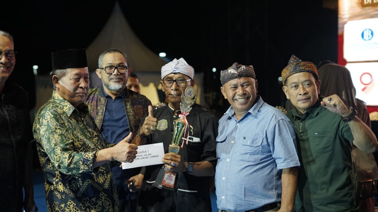 Persatuan Pasundan Jambi Raih Juara I Pawai Kemerdekaan Tingkat Provinsi